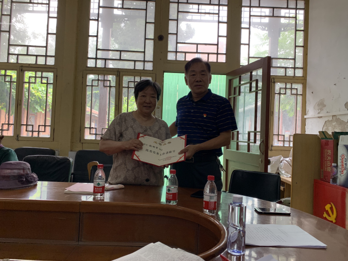 微信图片_20190621082608_编辑.jpg 微信图片_20190621082608_编辑.jpg