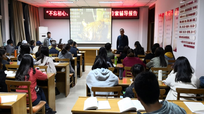 简报21_编辑.jpg 简报21_编辑.jpg